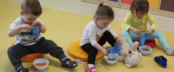 Czas na eksperymenty i sensoryczne zabawy