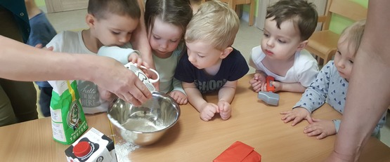 Jak wyczarować pyszne muffinki i tęczę?